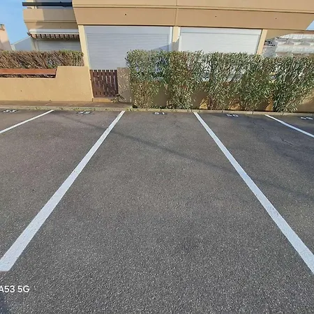 T2 Climatise Avec Mezzanine, Terrasse Et Piscine, Ideal Pour 4-6 Personnes - Fr-1-326-430 Daire Le Castellas